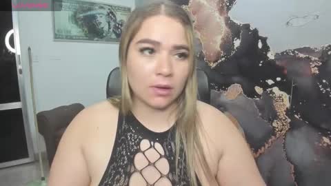 MELISSA online show from November 2, 2025, 2:08 pm