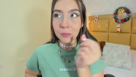    online show from November 25, 2025, 7:58 pm