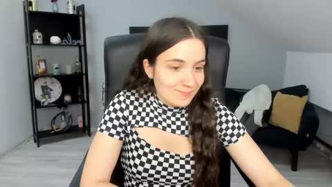 melissawiliam online show from October 20, 2025, 11:21 am