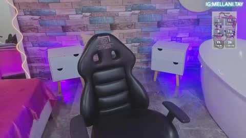 Mellani  online show from February 28, 2026, 3:40 am