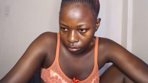 Snapshot of mellanin_pretty_ chatting on December 23, 2024, 6:11 am . online show from December 23, 2024, 6:11 am