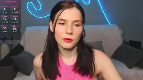 mellhyees online show from February 20, 2026, 5:24 pm