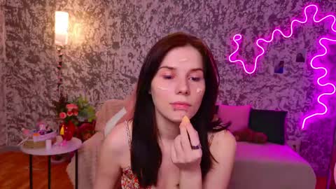 mellhyees online show from March 29, 2026, 5:24 pm