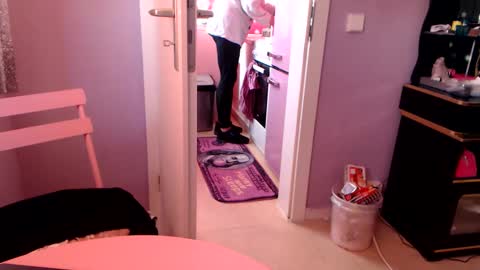 Melli online show from September 15, 2025, 4:40 pm