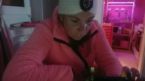 Melli online show from January 13, 2026, 10:04 pm