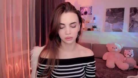 Tessa online show from February 15, 2026, 3:25 am