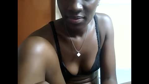 mellisagal online show from February 24, 2026, 10:57 am