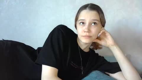 Snapshot of mellisamaxwell chatting on May 5, 2026, 7:16 am Mellisa online show from May 5, 2026, 7:16 am