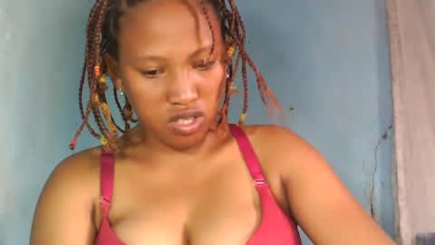 mellissa online show from February 1, 2025, 3:52 am