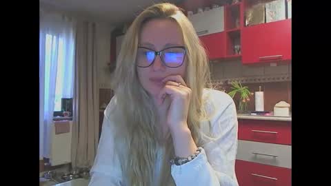 Melly online show from March 10, 2026, 7:46 am