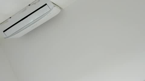 Melodi  online show from April 14, 2026, 12:00 pm