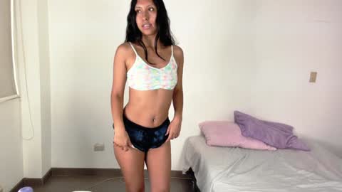 Snapshot of melody24_ chatting on February 6, 2025, 2:58 pm melody24_ online show from February 6, 2025, 2:58 pm