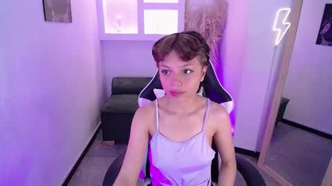 melody701583as online show from January 14, 2026, 12:33 pm