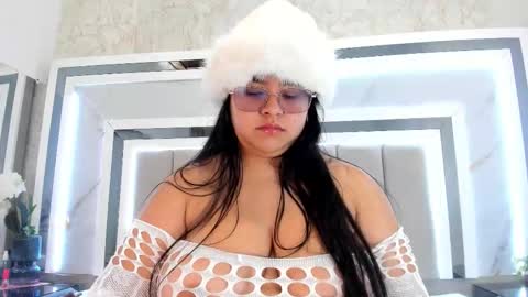 Snapshot of melodycharlotte chatting on October 18, 2025, 1:12 pm melodycharlotte online show from October 18, 2025, 1:12 pm