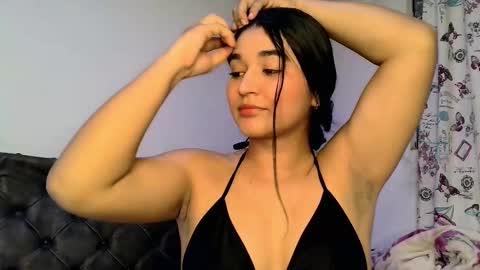 Snapshot of melodyysweetie chatting on October 8, 2025, 1:25 am melodyysweetie online show from October 8, 2025, 1:25 am