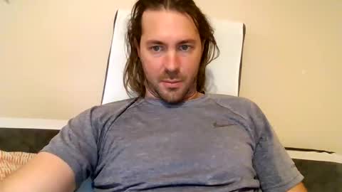 melxiss online show from November 14, 2025, 5:00 pm