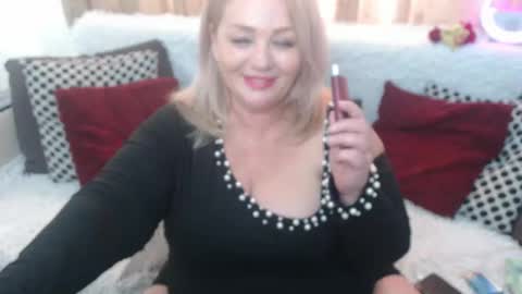 melyssamilfxxx online show from March 4, 2025, 8:13 am