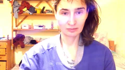 Yummygirl online show from December 9, 2024, 4:05 pm