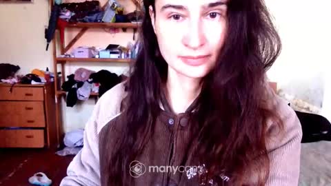 Yummygirl online show from April 27, 2026, 4:43 am
