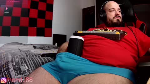 menditeta online show from February 5, 2025, 2:08 am