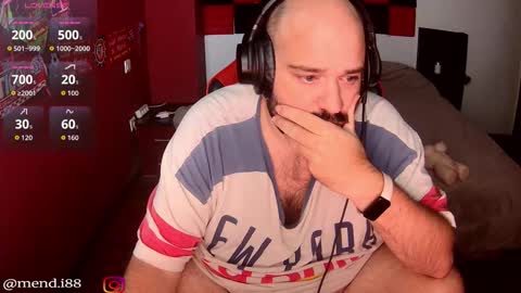 menditeta online show from October 27, 2025, 10:14 pm