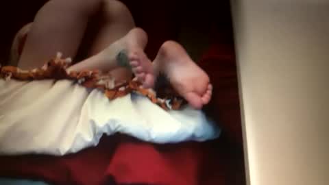 menmybaby272829 online show from April 18, 2026, 12:03 am