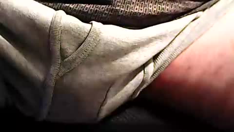 Snapshot of menwith64 chatting on December 15, 2024, 10:39 am menwith64 online show from December 15, 2024, 10:39 am