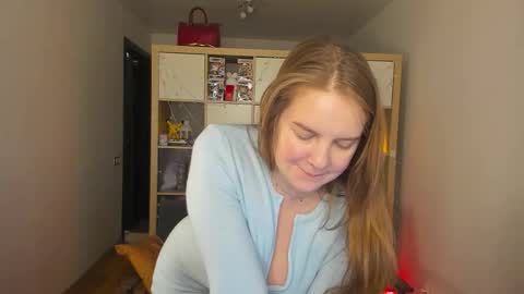 Flora  Next stream November 17th at 6  GMT online show from February 12, 2026, 6:52 am