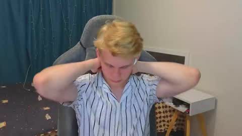 Mickey online show from October 7, 2025, 4:04 pm