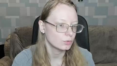 meowcr online show from November 30, 2025, 1:04 pm