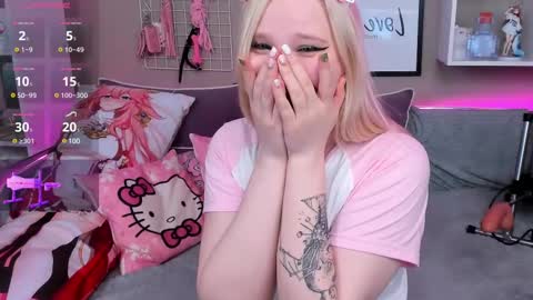 MeowkaKitty online show from February 18, 2025, 3:53 am