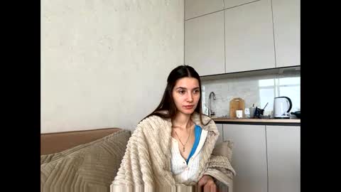 LEVA online show from April 24, 2026, 2:08 pm