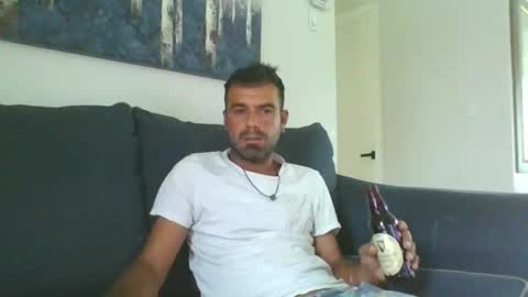 Snapshot of mercedes190d chatting on September 28, 2025, 2:33 pm Mercedes190d online show from September 28, 2025, 2:33 pm