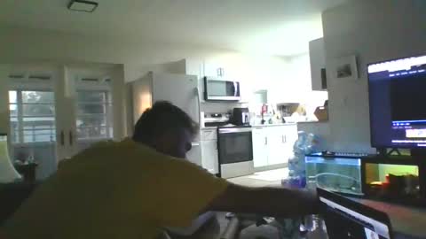 Snapshot of mercedes190d chatting on November 27, 2025, 11:45 am Mercedes190d online show from November 27, 2025, 11:45 am