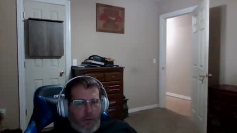 mercer1977 online show from April 21, 2026, 6:23 pm