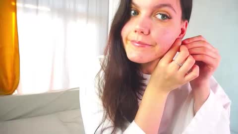 Snapshot of mercymanrriquez chatting on February 18, 2026, 10:11 am Miya online show from February 18, 2026, 10:11 am