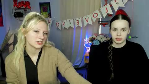 Snapshot of merida_colt chatting on February 18, 2026, 9:16 am Merida online show from February 18, 2026, 9:16 am