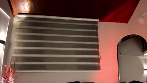 Merida  online show from November 12, 2025, 1:17 am