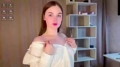 Rina online show from February 4, 2026, 7:42 pm