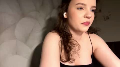 merrileebussey online show from October 21, 2025, 3:35 pm