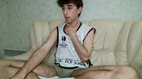 Mark online show from October 11, 2025, 5:44 pm