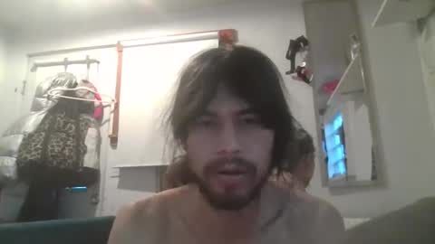 MES2222 online show from October 4, 2025, 12:41 am