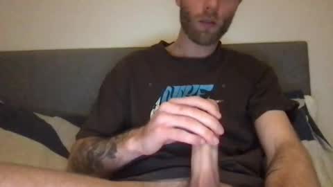 Snapshot of messageme11 chatting on January 5, 2025, 8:31 pm messageme11 online show from January 5, 2025, 8:31 pm