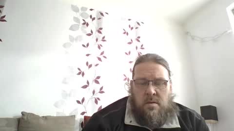 Snapshot of metallbuddy chatting on February 17, 2026, 9:50 am ask me online show from February 17, 2026, 9:50 am