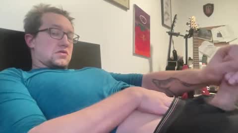 metallica92786 online show from March 3, 2025, 10:10 pm