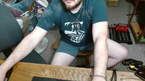 Snapshot of metalsharkk chatting on January 28, 2025, 12:00 pm metalsharkk online show from January 28, 2025, 12:00 pm