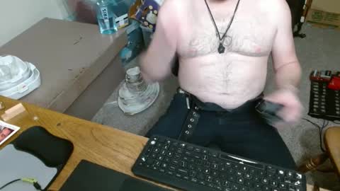 Snapshot of metalsharkk chatting on January 28, 2025, 8:26 pm metalsharkk online show from January 28, 2025, 8:26 pm