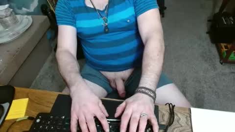 Snapshot of metalsharkk chatting on January 31, 2025, 12:17 am metalsharkk online show from January 31, 2025, 12:17 am