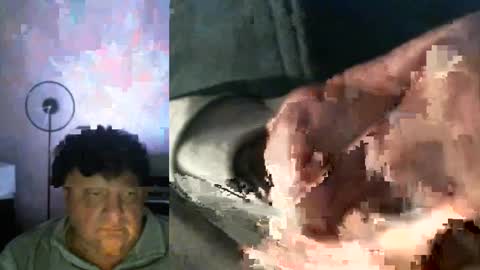 Snapshot of metrowester chatting on December 11, 2024, 2:52 am metrowester online show from December 11, 2024, 2:52 am