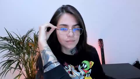 Meurif online show from February 15, 2025, 2:11 pm